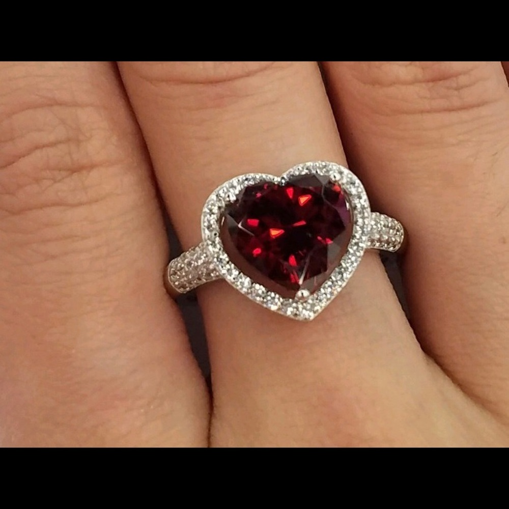 3.2 ct Sterling Silver Garnet Heart Halo Ring